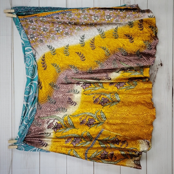 Darn Good Yarn Sari Silk Wrap Skirt Tea Goddess - Picture 4 of 16